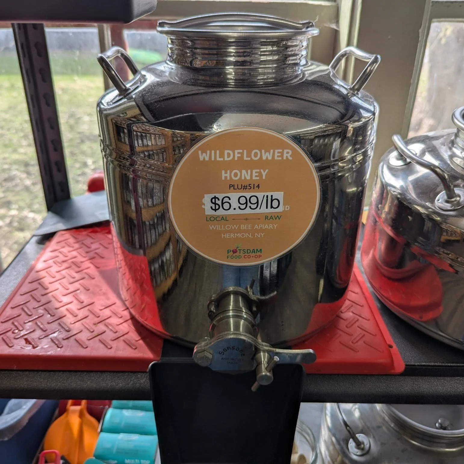 Shop Bulk Liquid &amp; Bring your own container!
♻ Reduce plastic waste today! Get the tare of your empty jar (with lid!) before filling up. Mark the tare &amp; plu # for the cashier on your container. 

We have honey, vanilla, soap, and oils!

#Pots