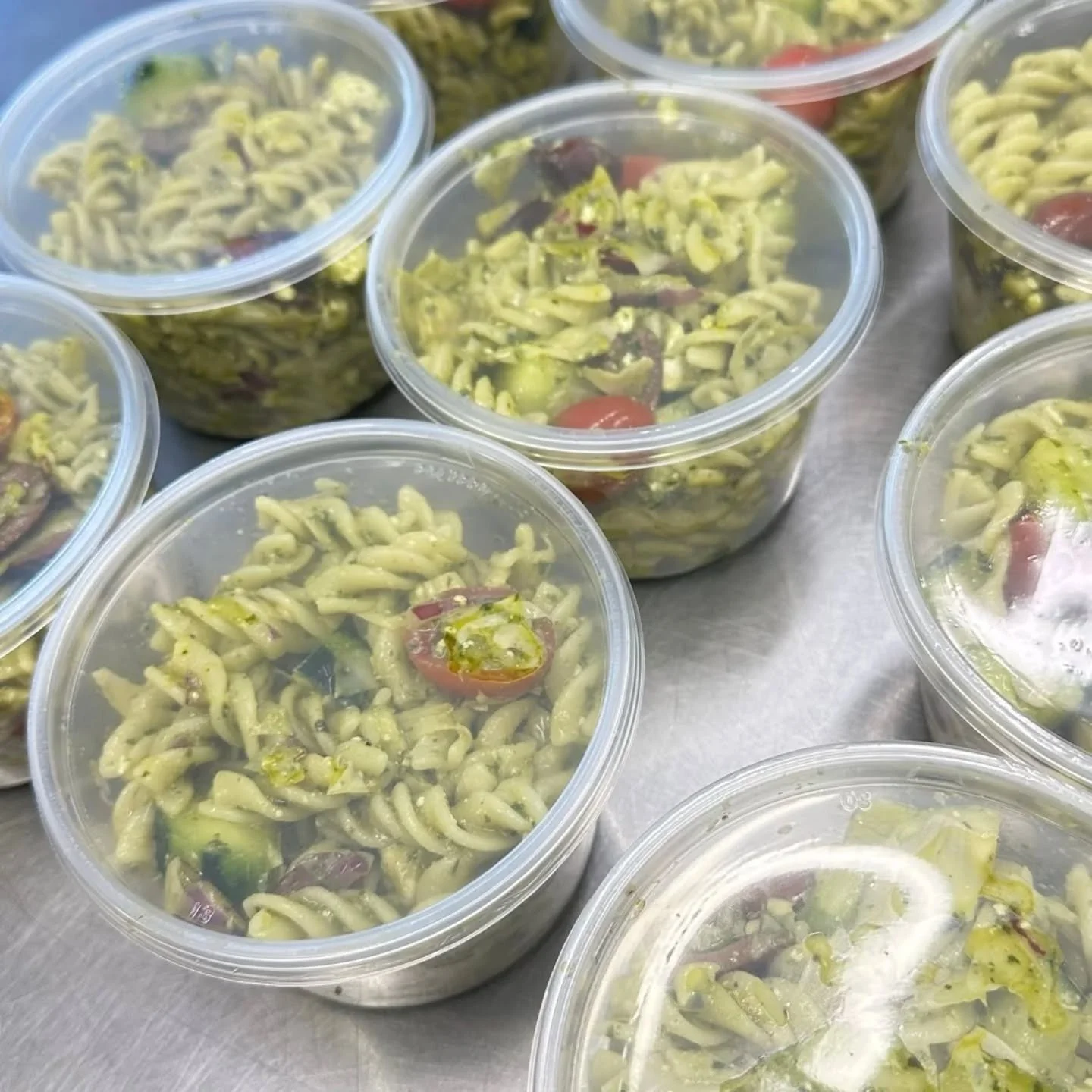 Freshly made in house 🏠 Greek Pesto Pasta Salad! Now available in the deli case. We're open til 8, stop by on this beautiful day!

#potsdam_food_coop #pesto_pasta_salad