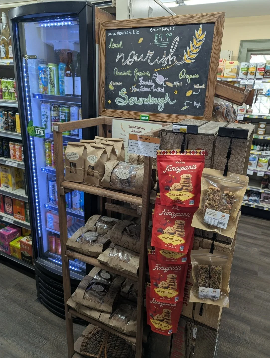 Fresh delivery of Nourish bread, bagels, and cookies are here!! Come grab yours asap, these always go fast! 

#potsdam_food_coop #nourish #bread