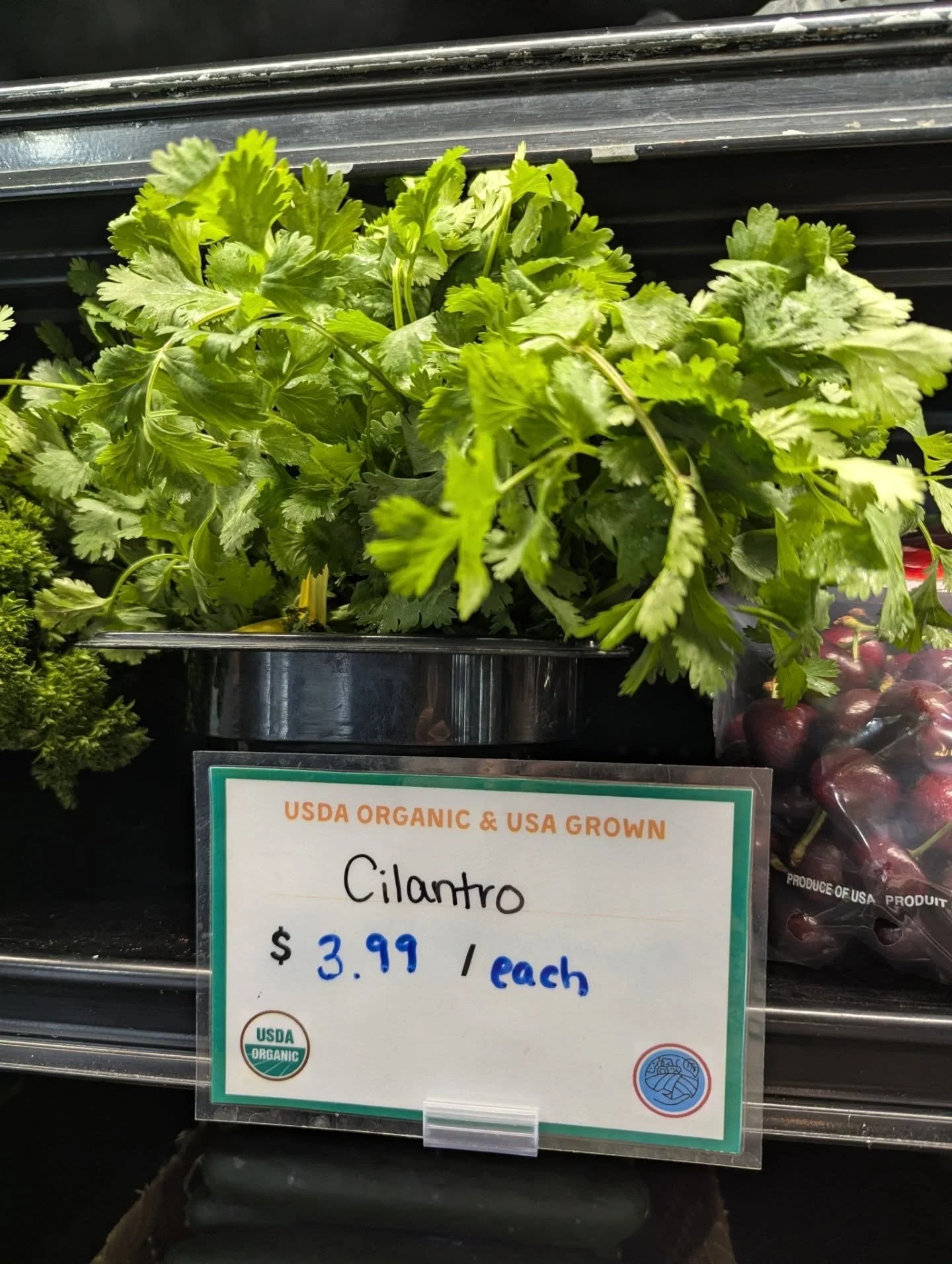 FRESH restock alert 😍 😍 come shop with us today! 

#potsdam_food_coop #fresh_produce #shop_local