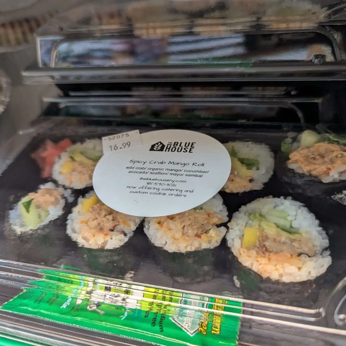 Sushi from @thebluehouseny has arrived 😍😍🍣 

#potsdam_food_coop #sushi #Support_local_Business