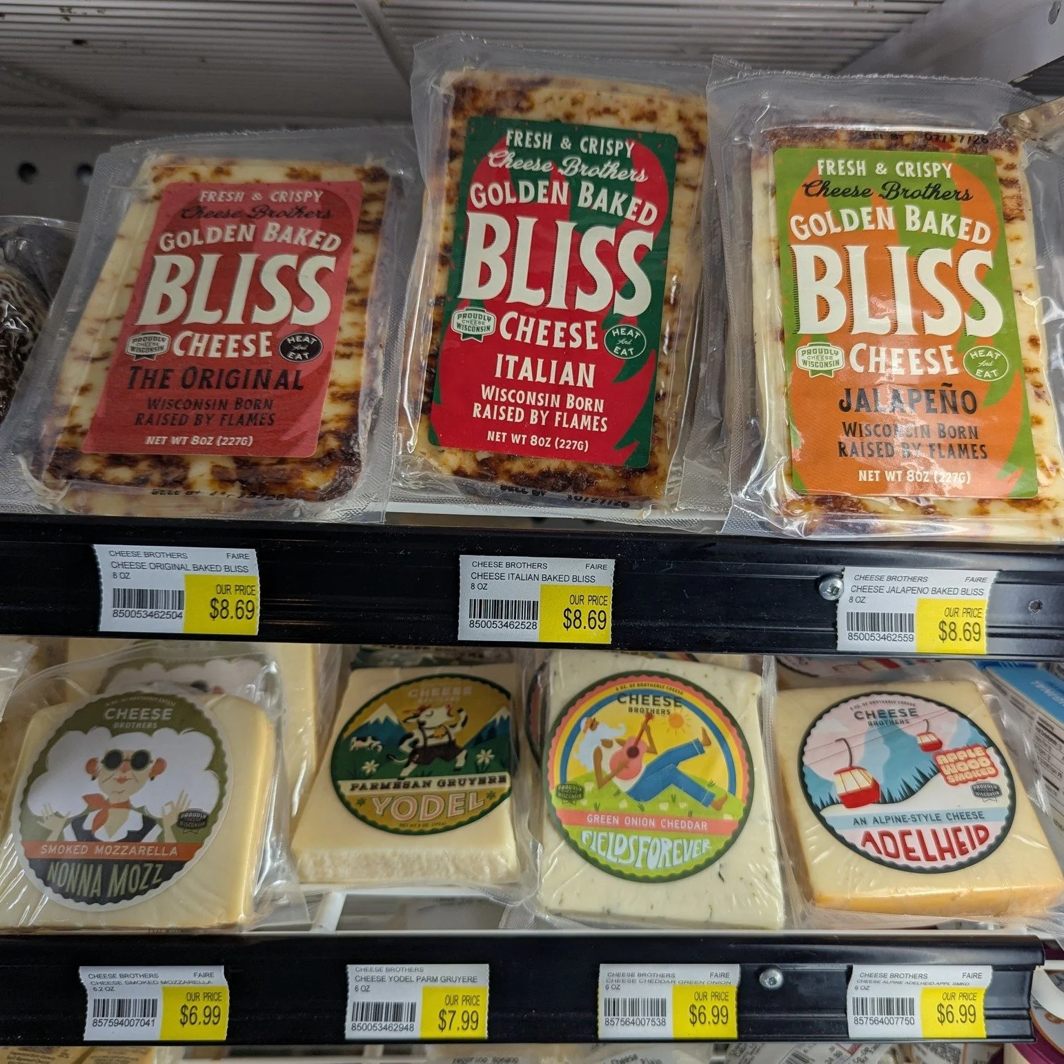 We've restocked all varieties of @cheesebrothers at the Co-op!! Which kinds have you tried? What is your favorite? Tell us! 🧀

#Potsdam_Food_Coop #Cheese_Brothers #Baked_Cheese