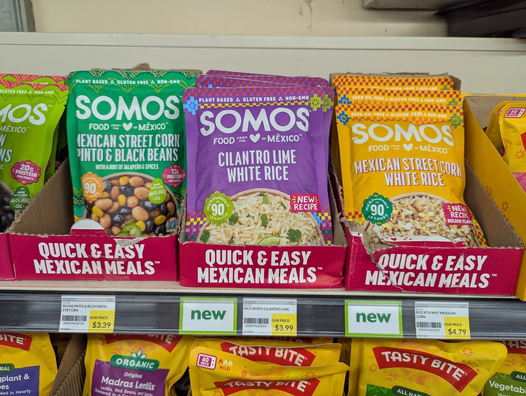 😍SOMOS Quick and Easy meals!

SOMOS offers convenient, ready-to-eat Mexican meals and ingredients that heat up in as little as 90 seconds. Their lineup of pouches, bowls, and simmer sauces allows you to quickly assemble flavorful burritos, burrito b