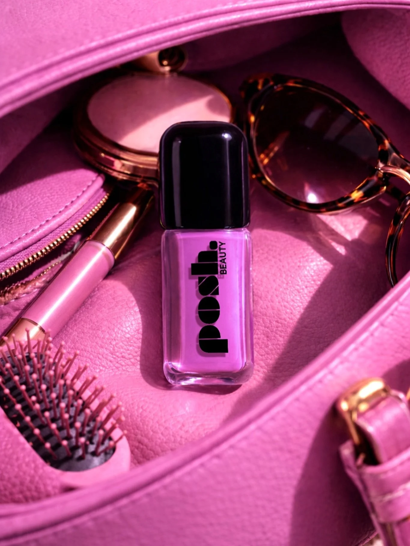 Realizing the most important thing in my bag isn&rsquo;t my phone&hellip; it&rsquo;s my lip gloss.

Lip Drip&trade; stays in the bag because glossy lips are non-negotiable.

shopposhbeauty.com

#lipgloss #glossylips #beautyessentials #makeuproutine #