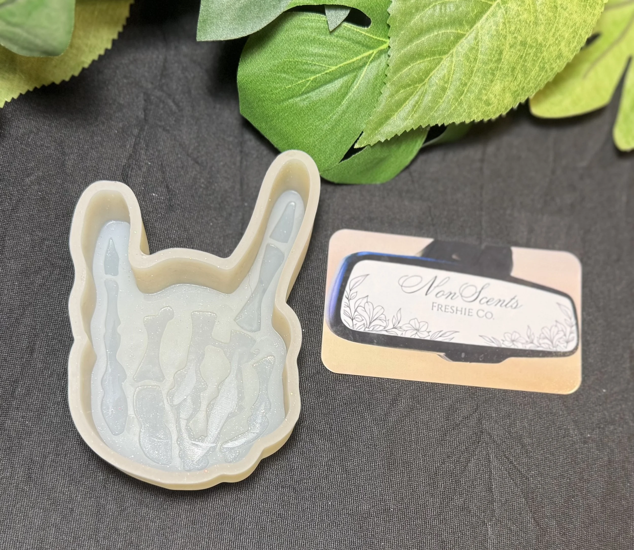 Rock Skelly Hand