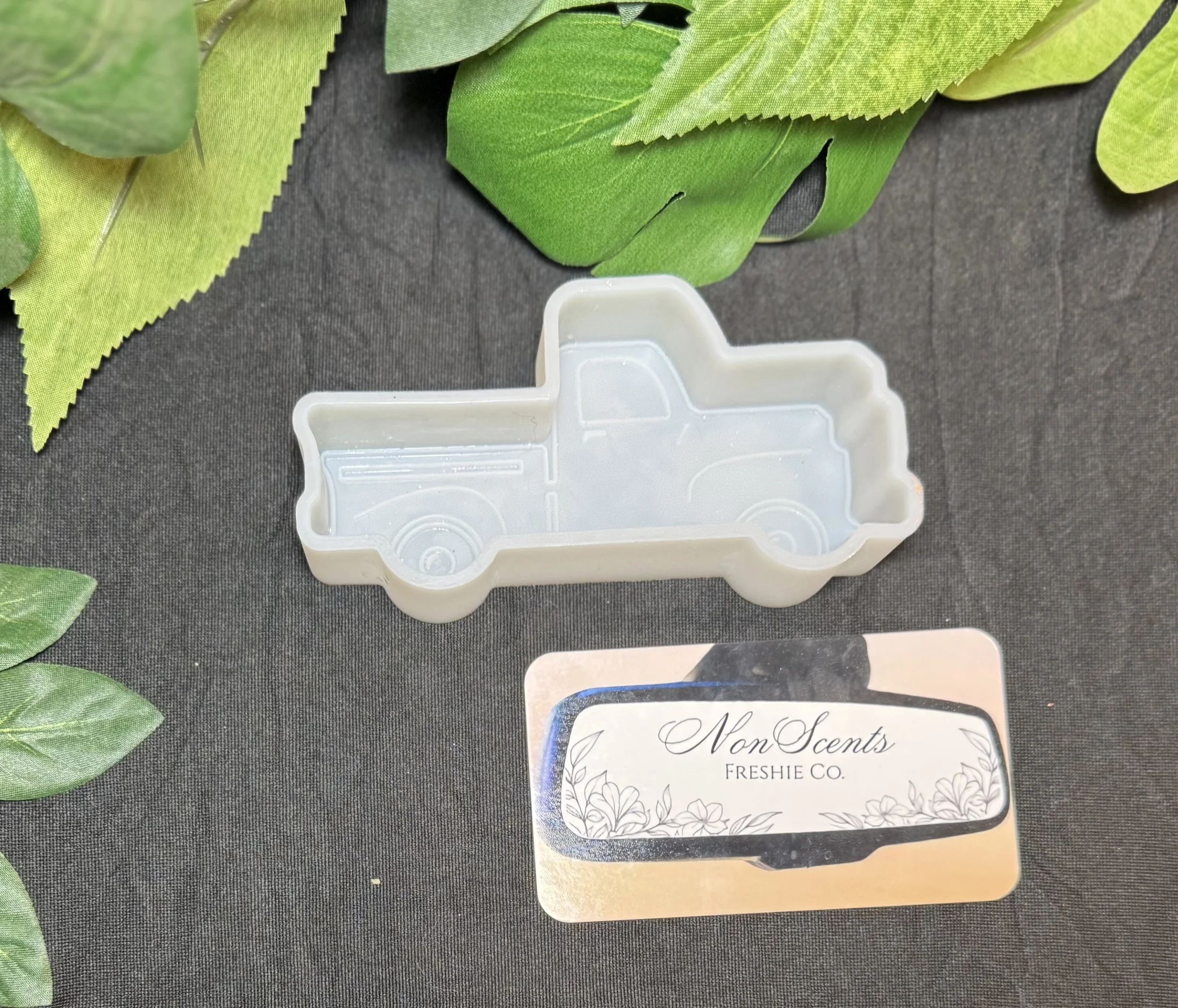 Truck Vent Clips (2)