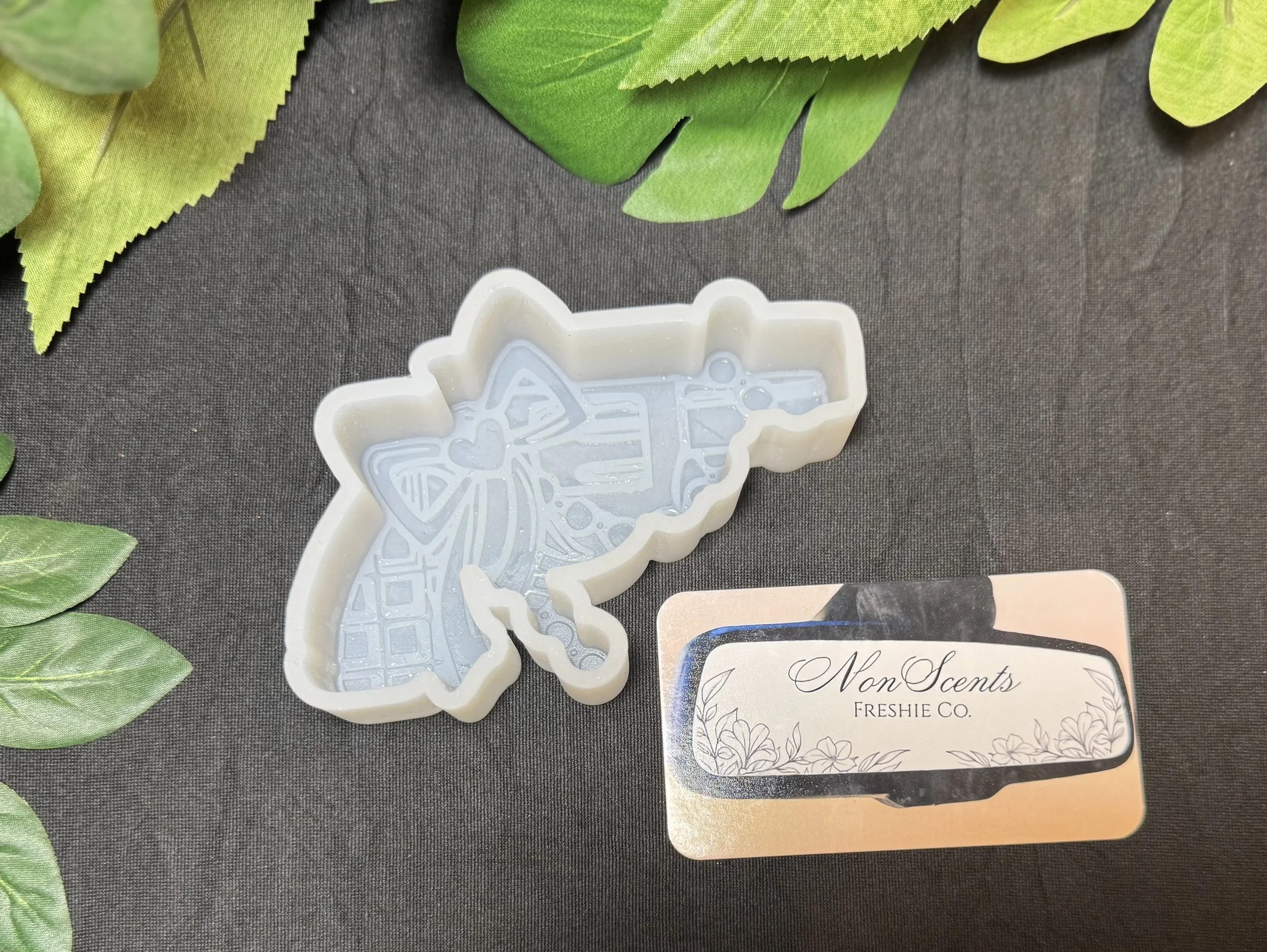 Pearls and Pistols Vent Clips (2)