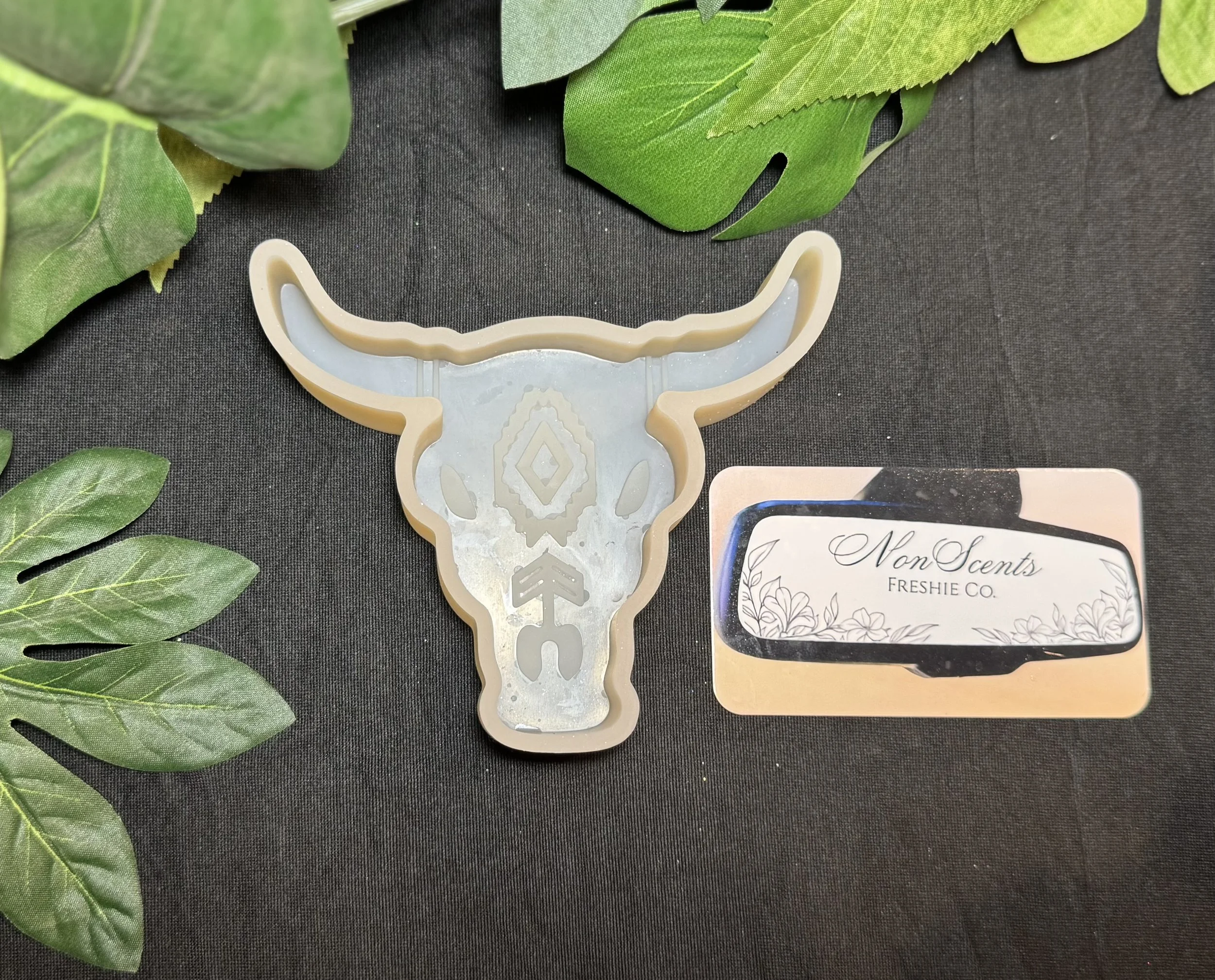 Aztec Longhorn Skull (smaller size)