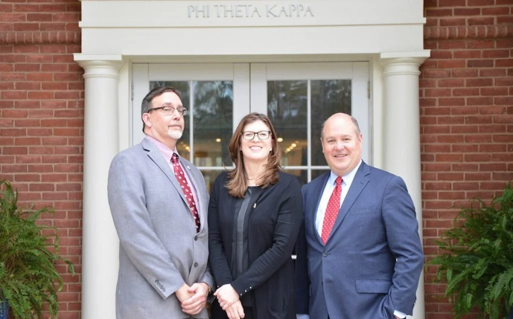 Woodward Hines awards $440,000 grant to Phi Theta Kappa