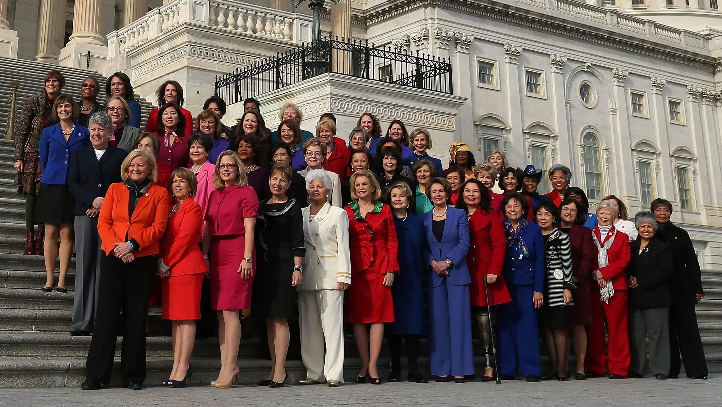 housewomen-dems-16_9.jpeg