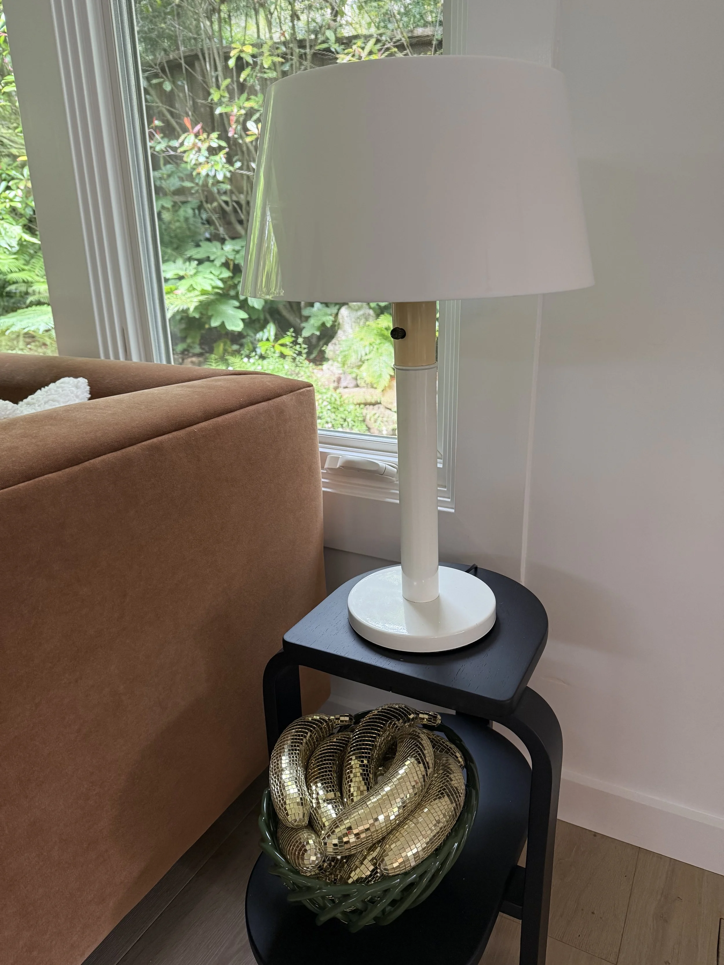 Gerald Thuston style lamp