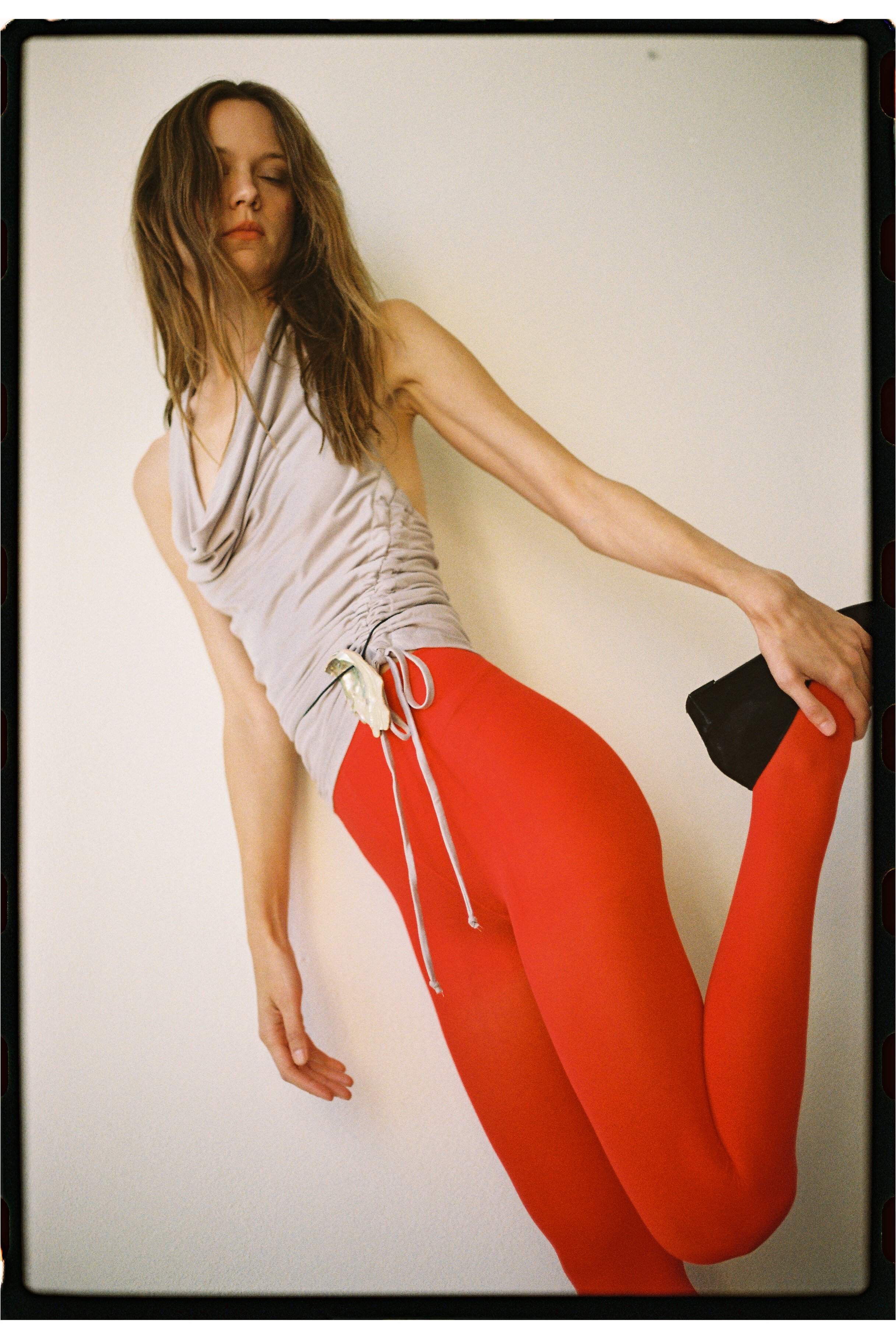 99913269-136572 2.JPG