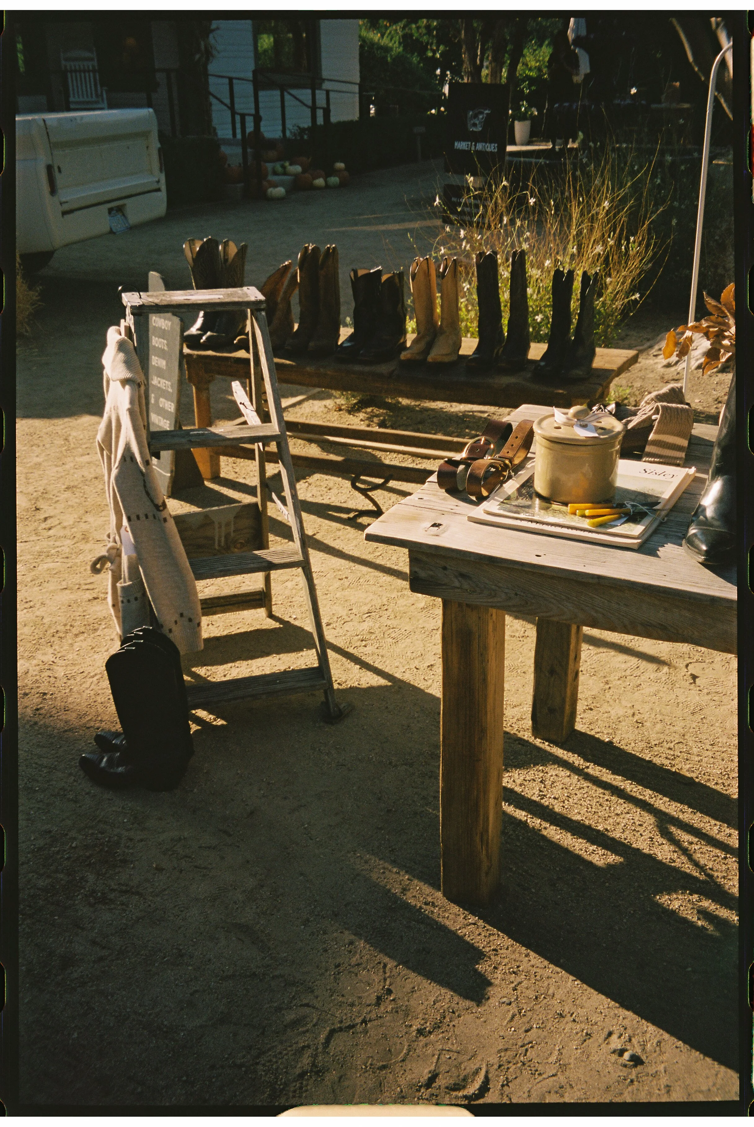 99913391-176188 2.JPG