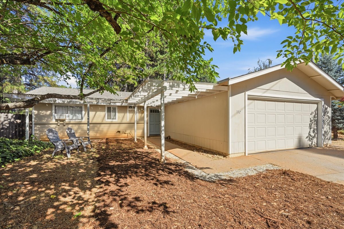 110 King Ct, Grass Valley