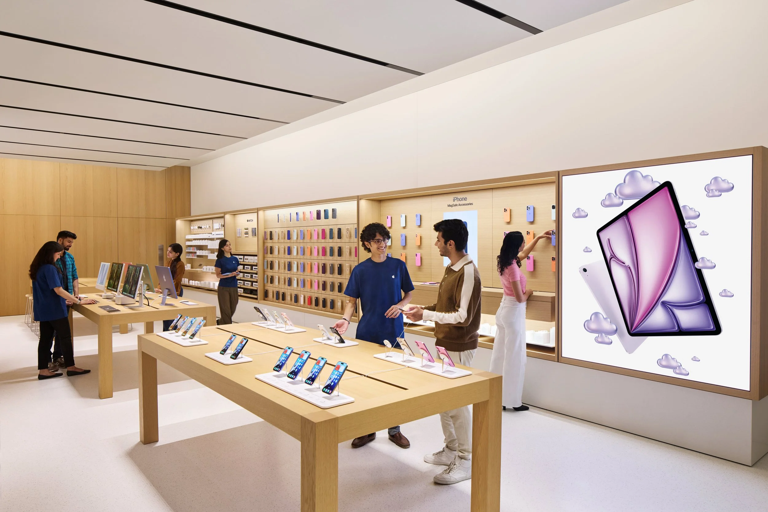Apple-Hebbal-India-media-preview-product-zone.jpg