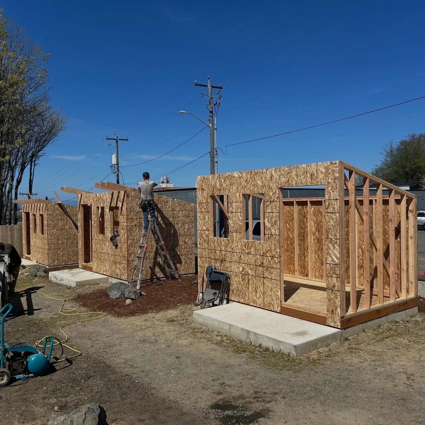 Yes we cleaned this week&hellip;and yes we took pictures, BUT THIS IS WAY COOLER! More tiny homes coming right up😜