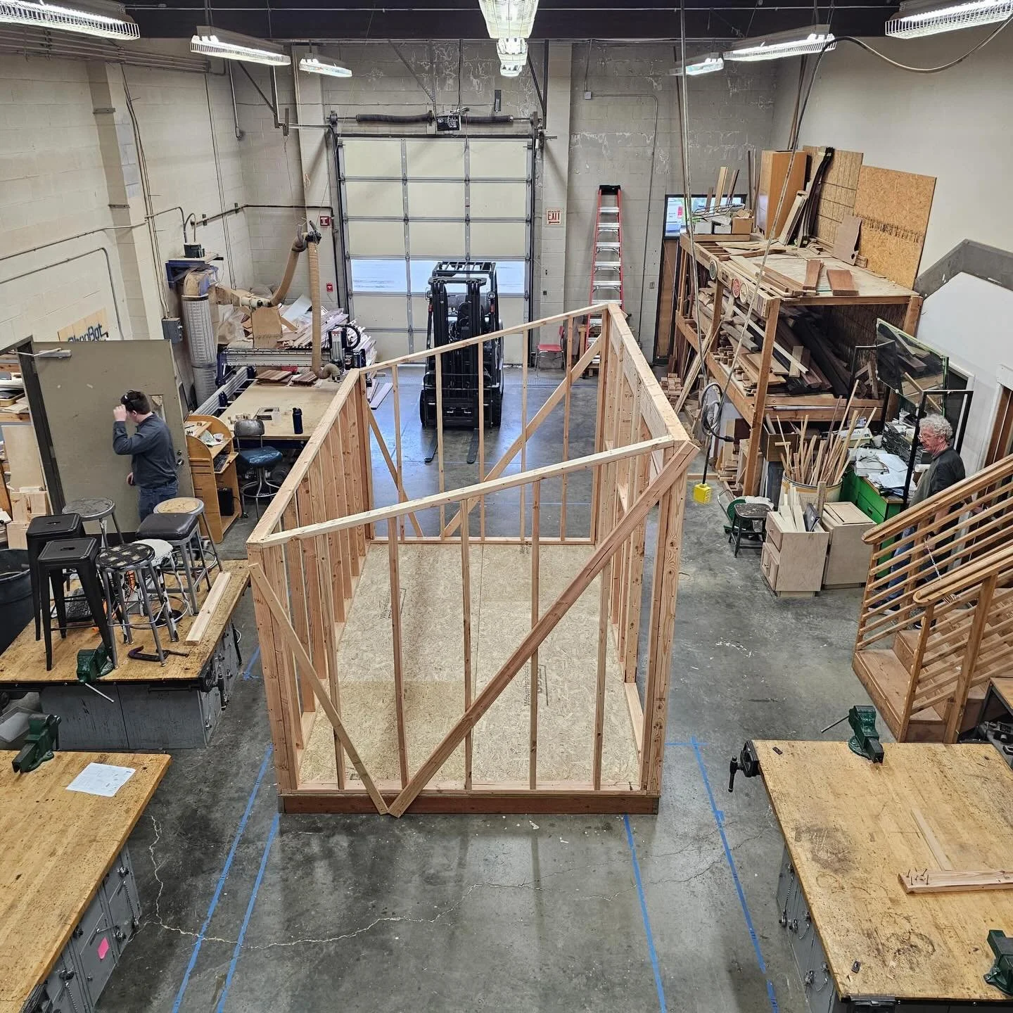 The high school students are working away on the next TINY HOME this TUESDAY! They&rsquo;ve made amazing progress and we&rsquo;re excited it will be on site soon. 

We love seeing this village grow with the help of our community partners🌿 How about 