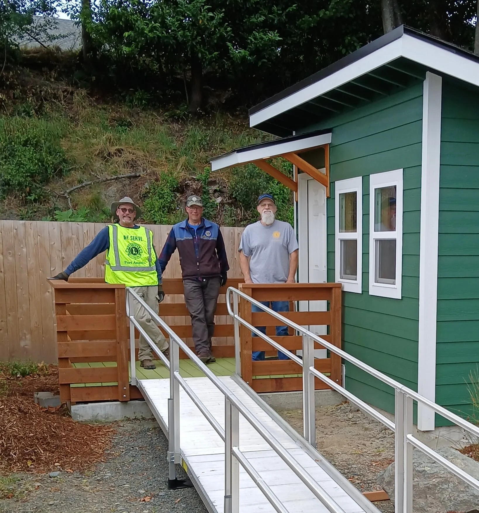 PA Lions club gets a good ol&rsquo; fashion shout out for TINY HOME TUESDAY! They tracked down our aluminum ramp, installed it, and built the handrail using some of our recycled materials from the Dream Playground. 

Shelter #3 is officially finished