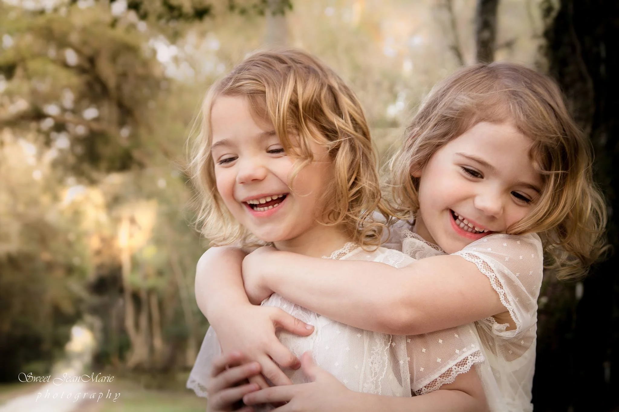 Twins 4.jpg