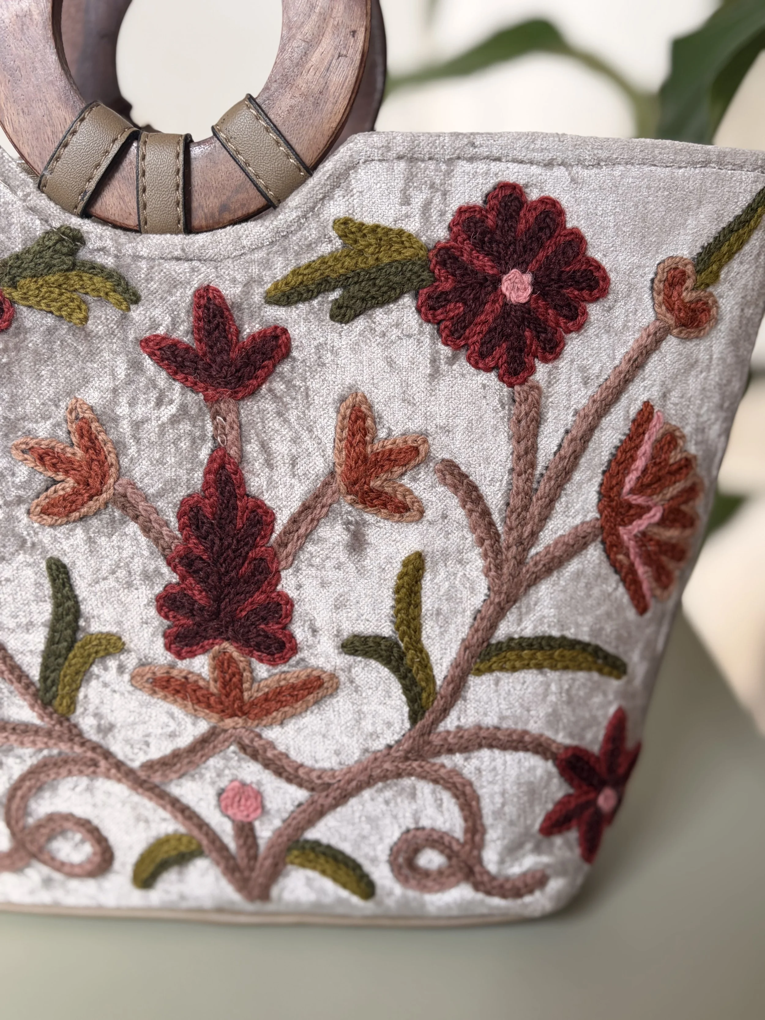 Gray with red&pink close up.jpeg