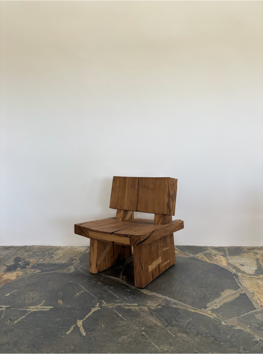 Double Notch Chair 1