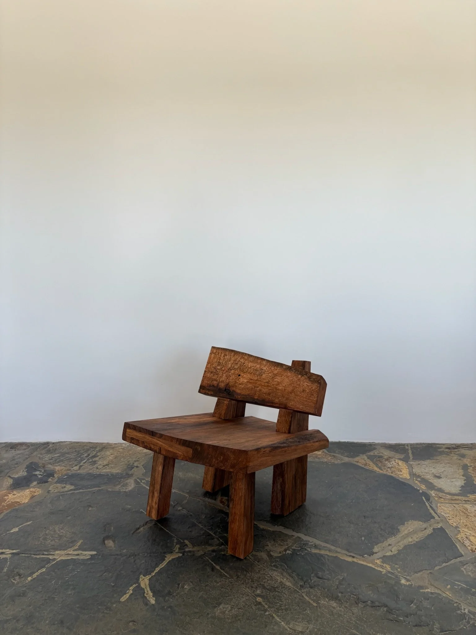 Double Notch Chair 2