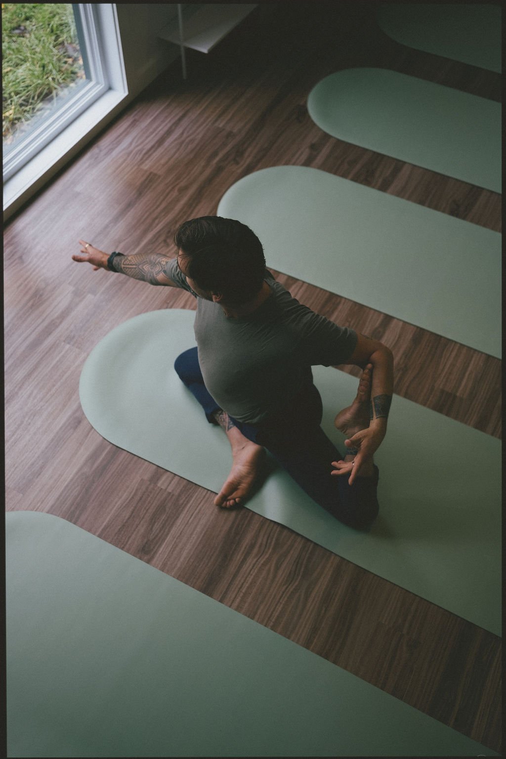 studio-yoga-hatha-yin-vinyasa-bromont.jpg