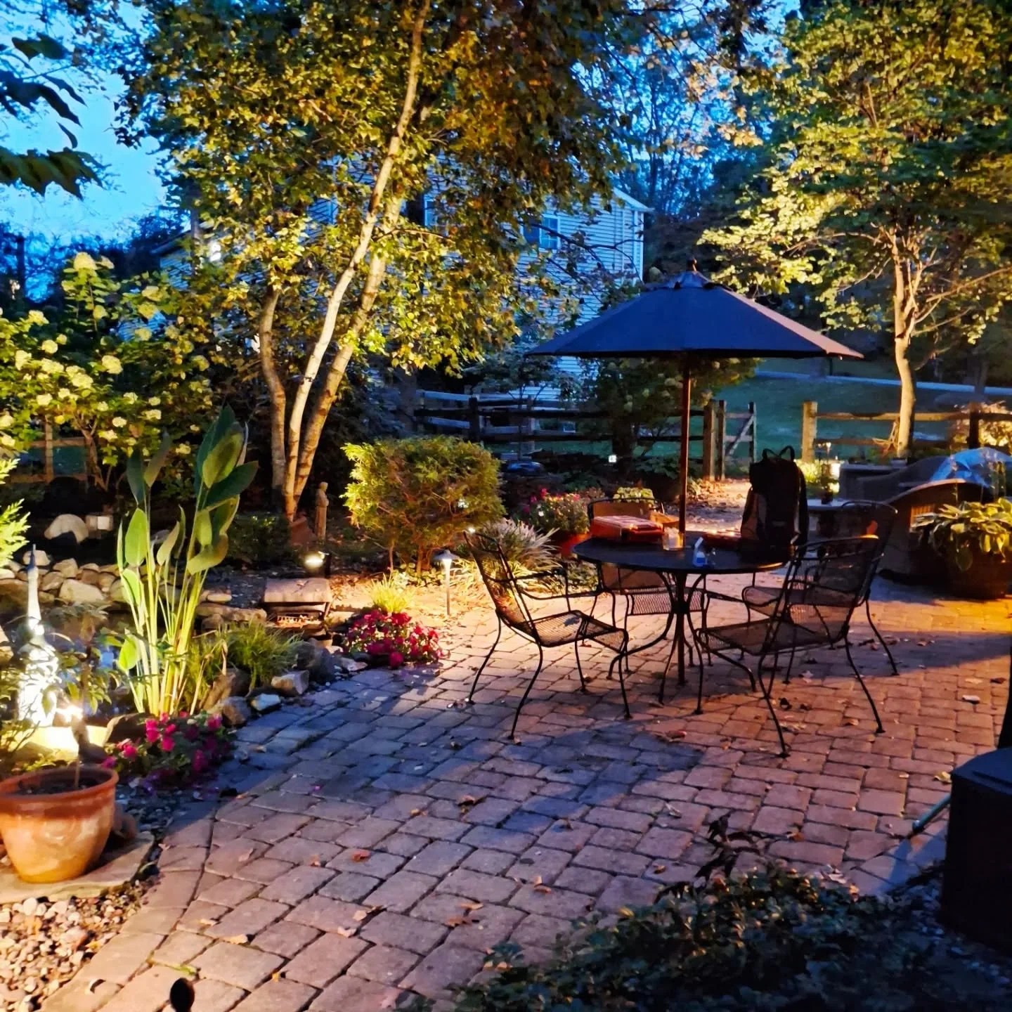 Beautiful outdoor area completed with landscape lighting!💡