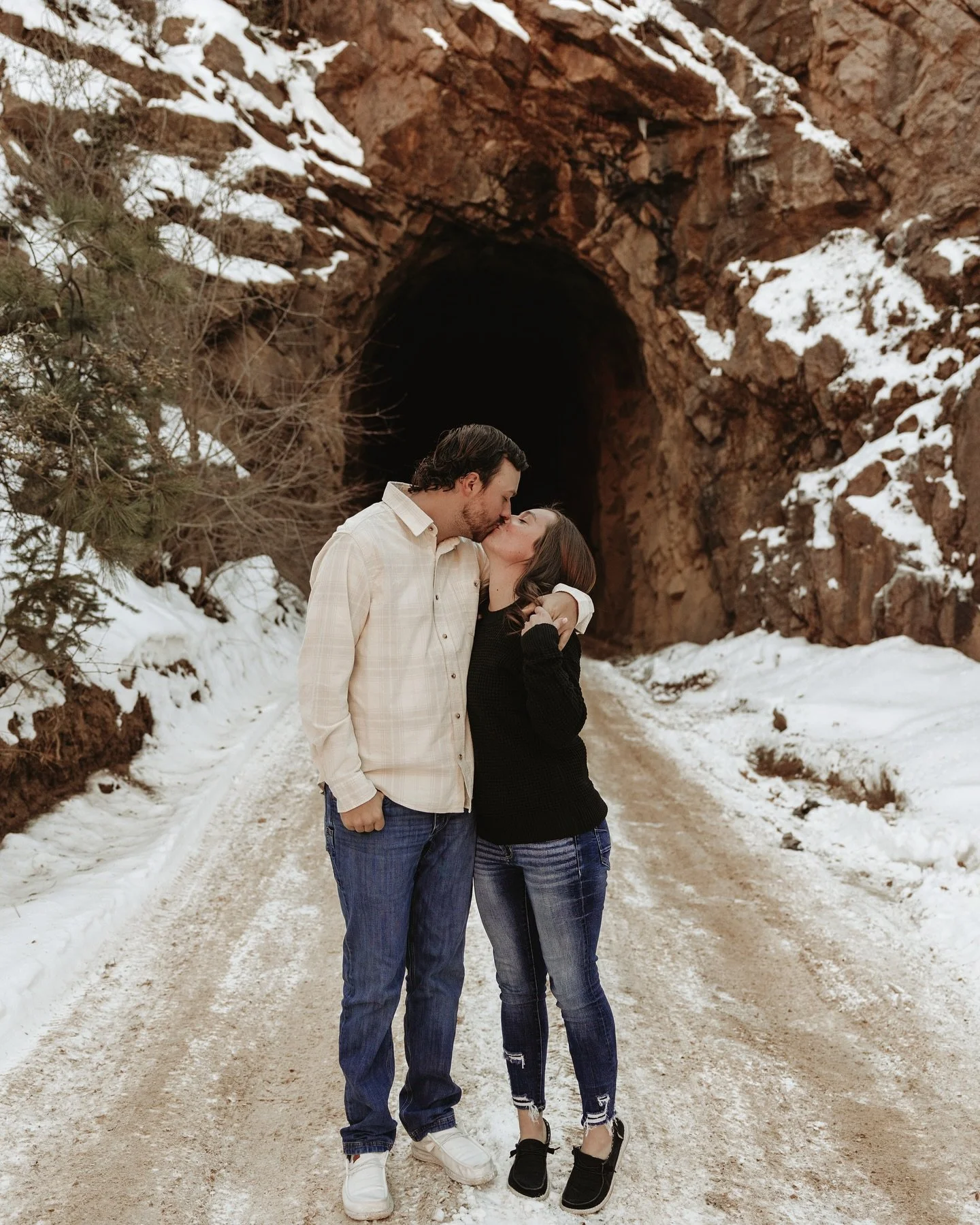 Looking forward to this upcoming wedding season 🙌🏼 ready to get back on my grind and serve beautiful couples this year