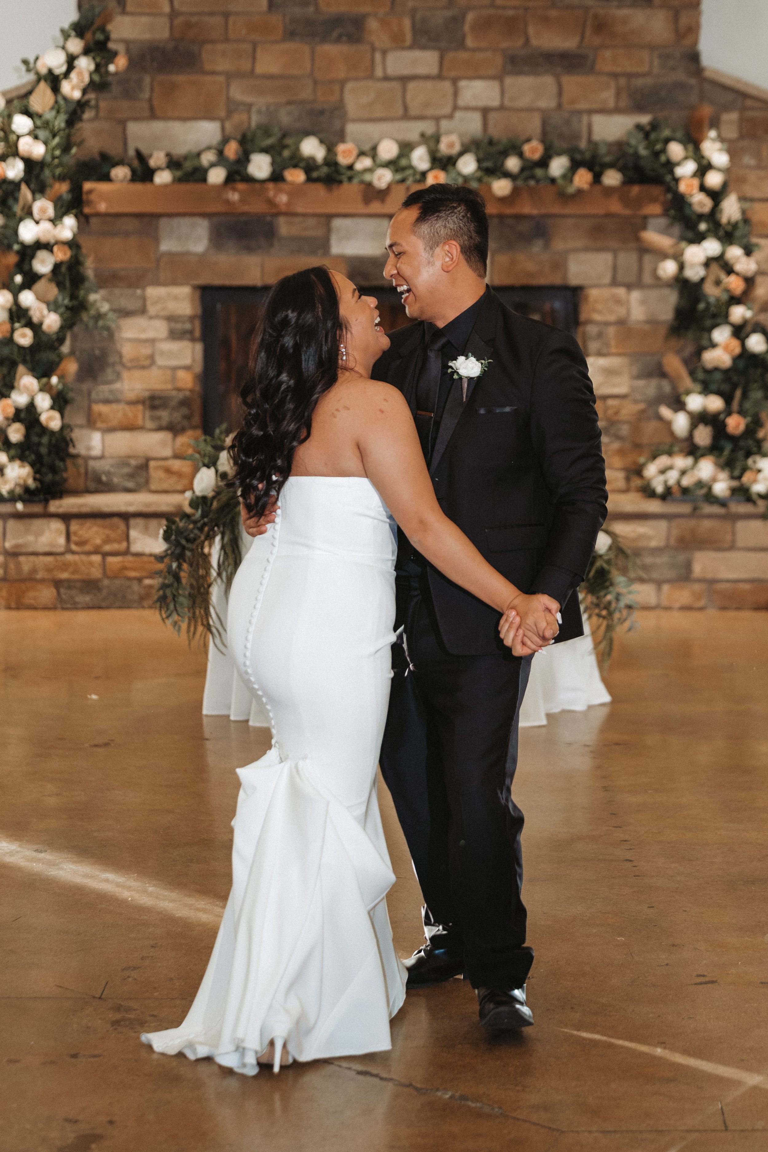 Monument Colorado wedding at Hearth House