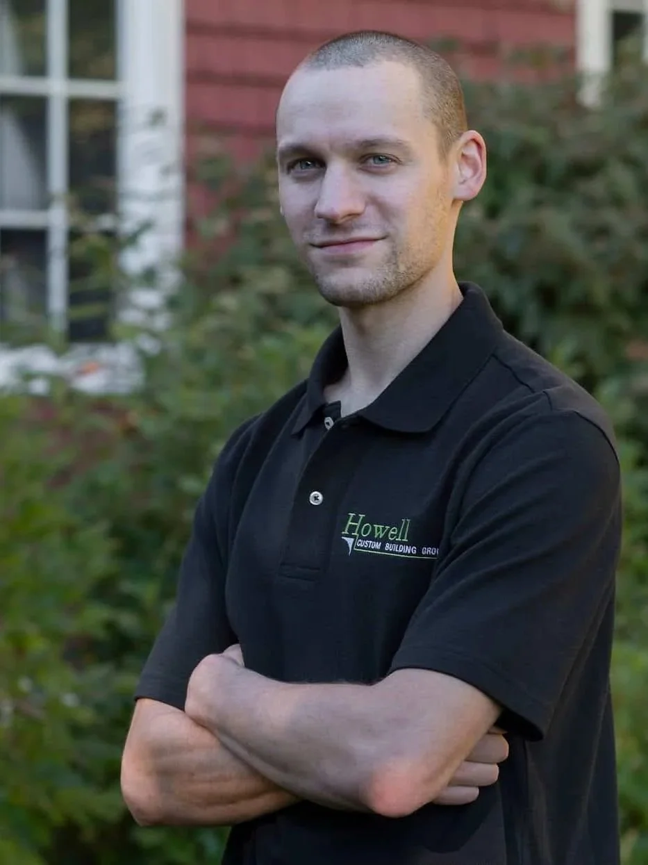 A headshot of Devon Hurst, a Senior Carpenter at Howell Custom Building Group