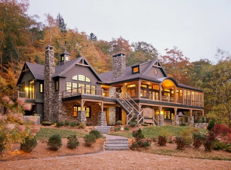 LAKE FRONT LODGE | PRISM GOLD AWARD