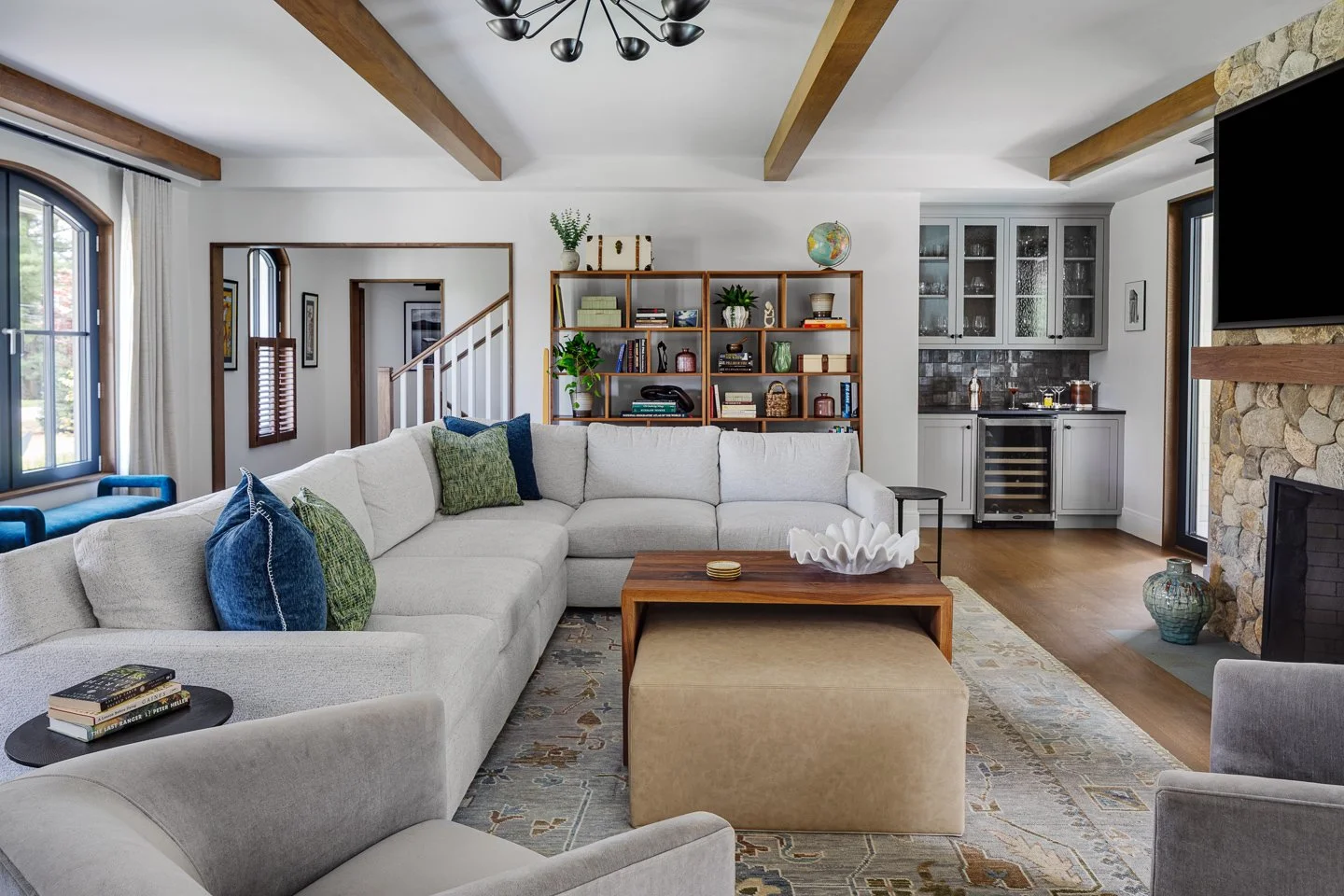 Best general contractor, home builder, and home remodeler on the Northshore in Andover, Massachusetts (MA), developed this modern energy efficient farmhouse with Tesla batteries and solar panels.