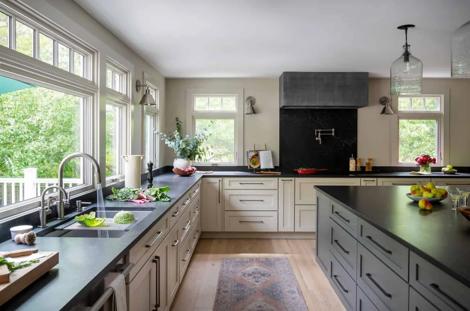 TRADITIONAL MEETS MODERN: ECLECTIC KITCHEN REMODEL | PRISM SILVER AWARD