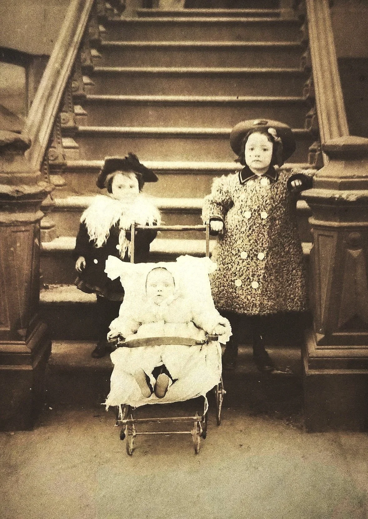 Lillian, Helen, and cousin