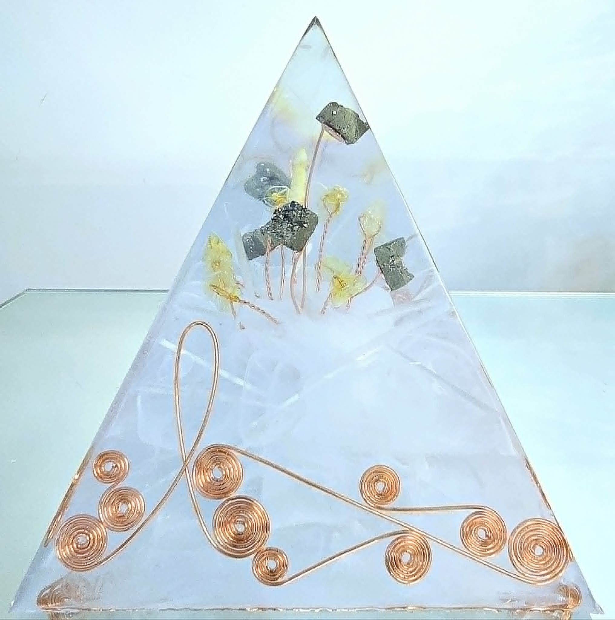 Pyramide d'Énergie Pyrite et Citrine