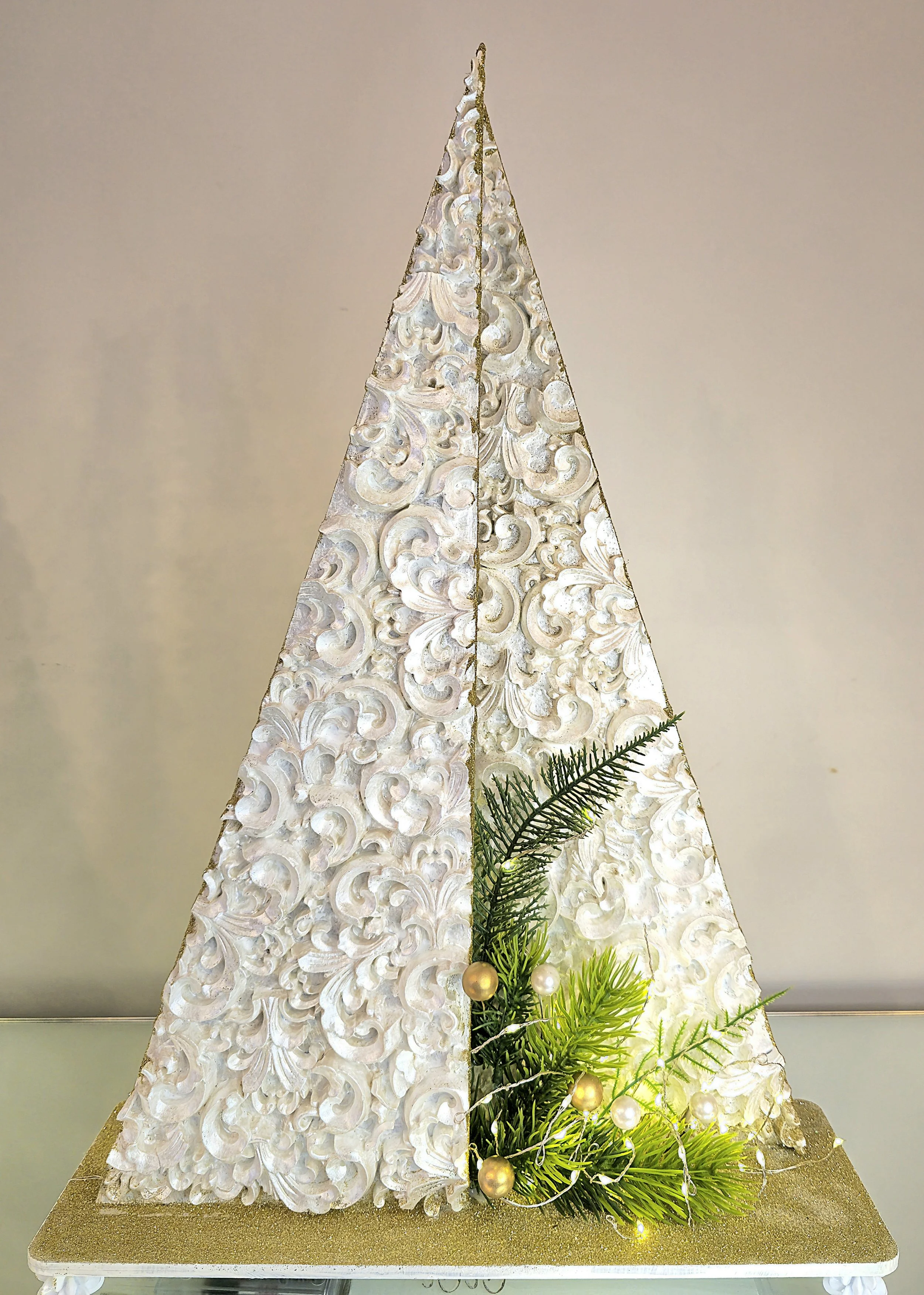 Grand Sapin Décoratif Reine