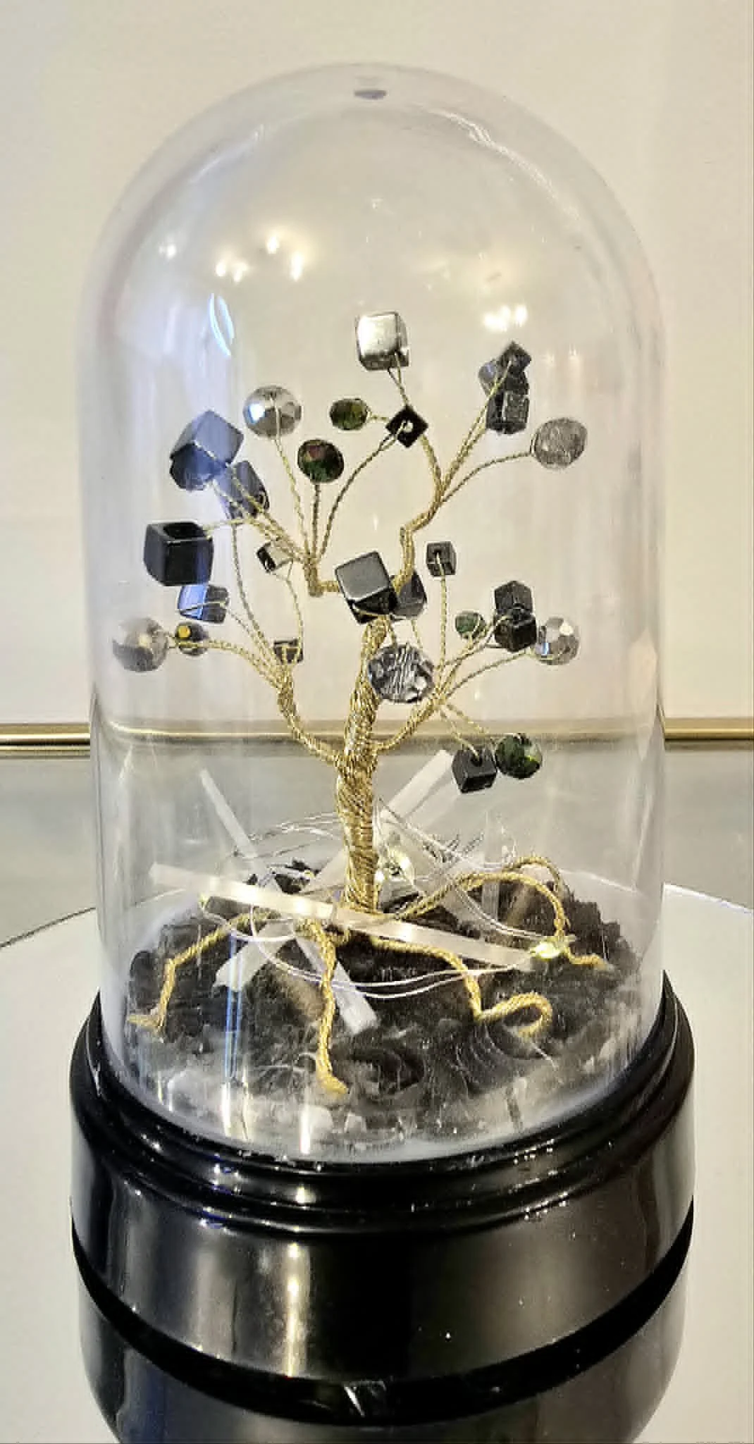 Cloche hématite et sélénite 1.jpg