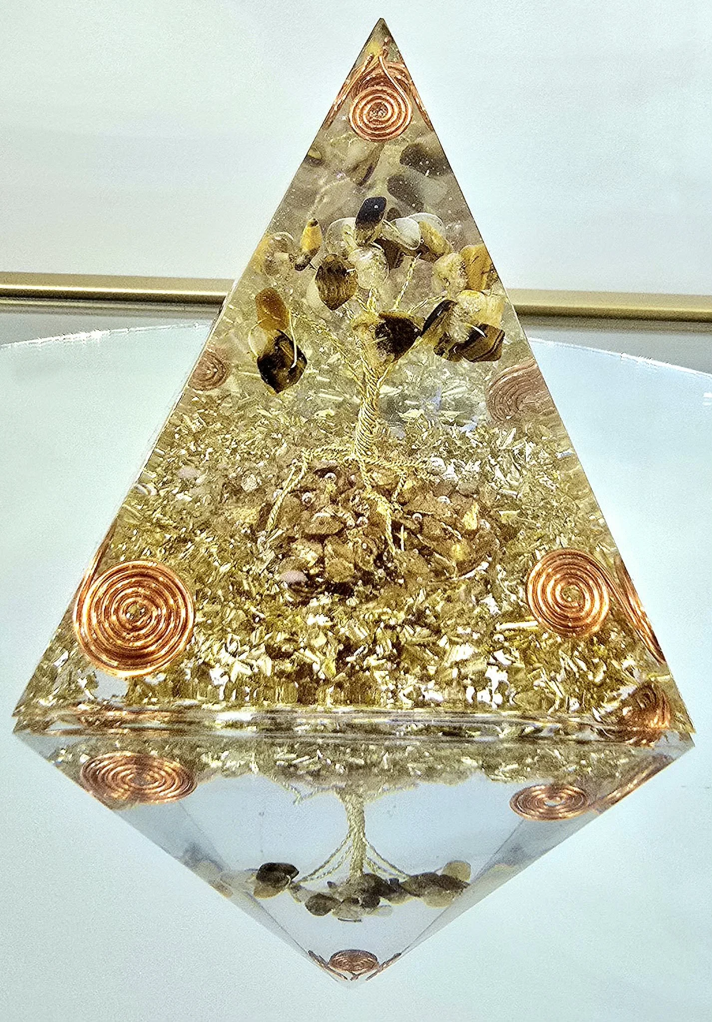 Pyramide Orgonite "Amulette"