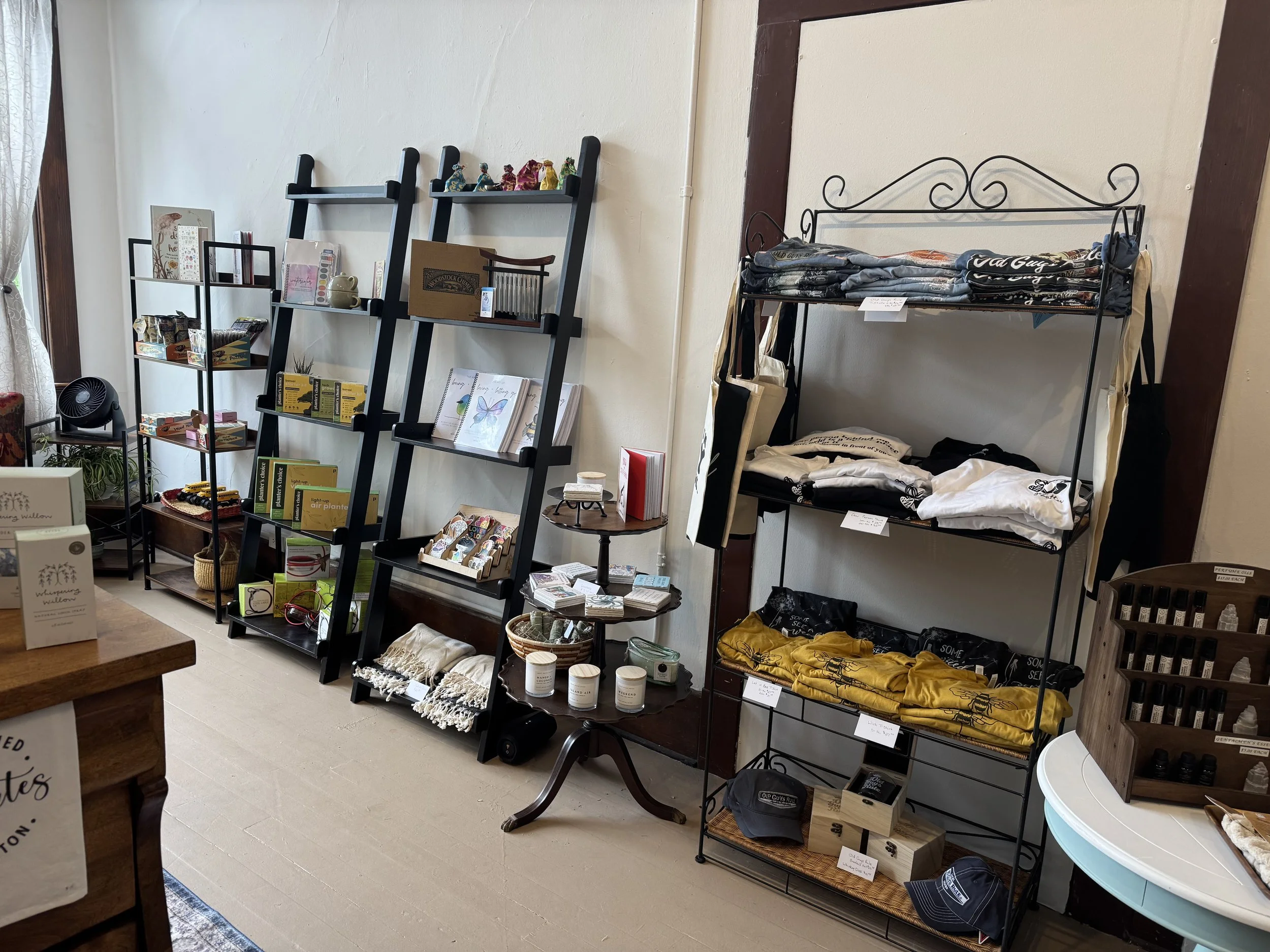 Gift items for sale at T's Tallow and Teas in Old Towne, Anacortes, WA.