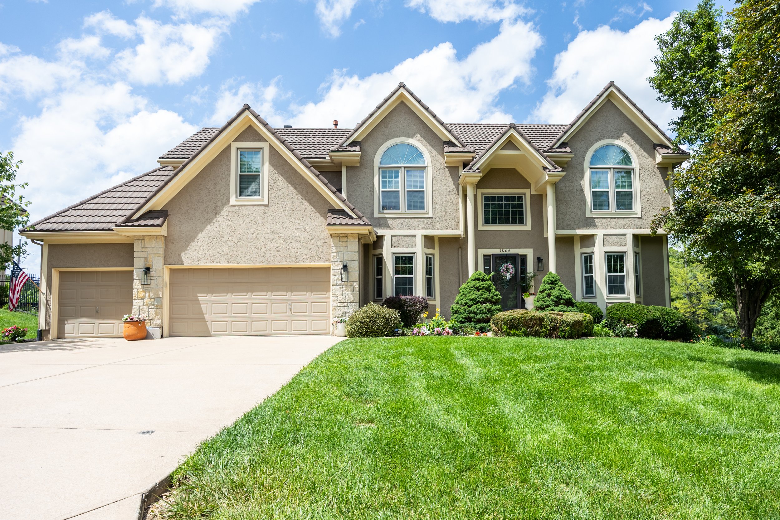 Estate Walkthrough