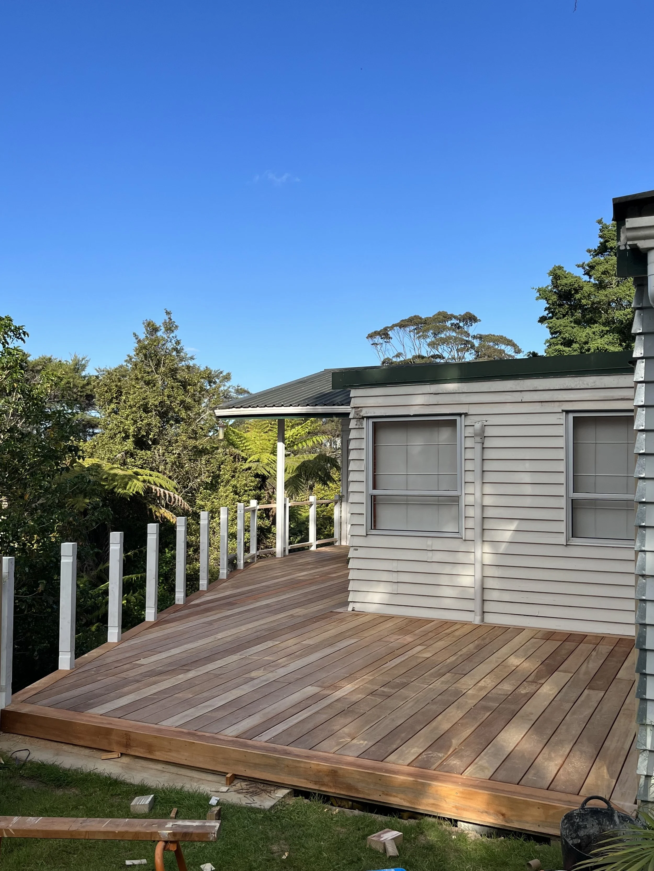 Mahogany Deck Arkles Bay