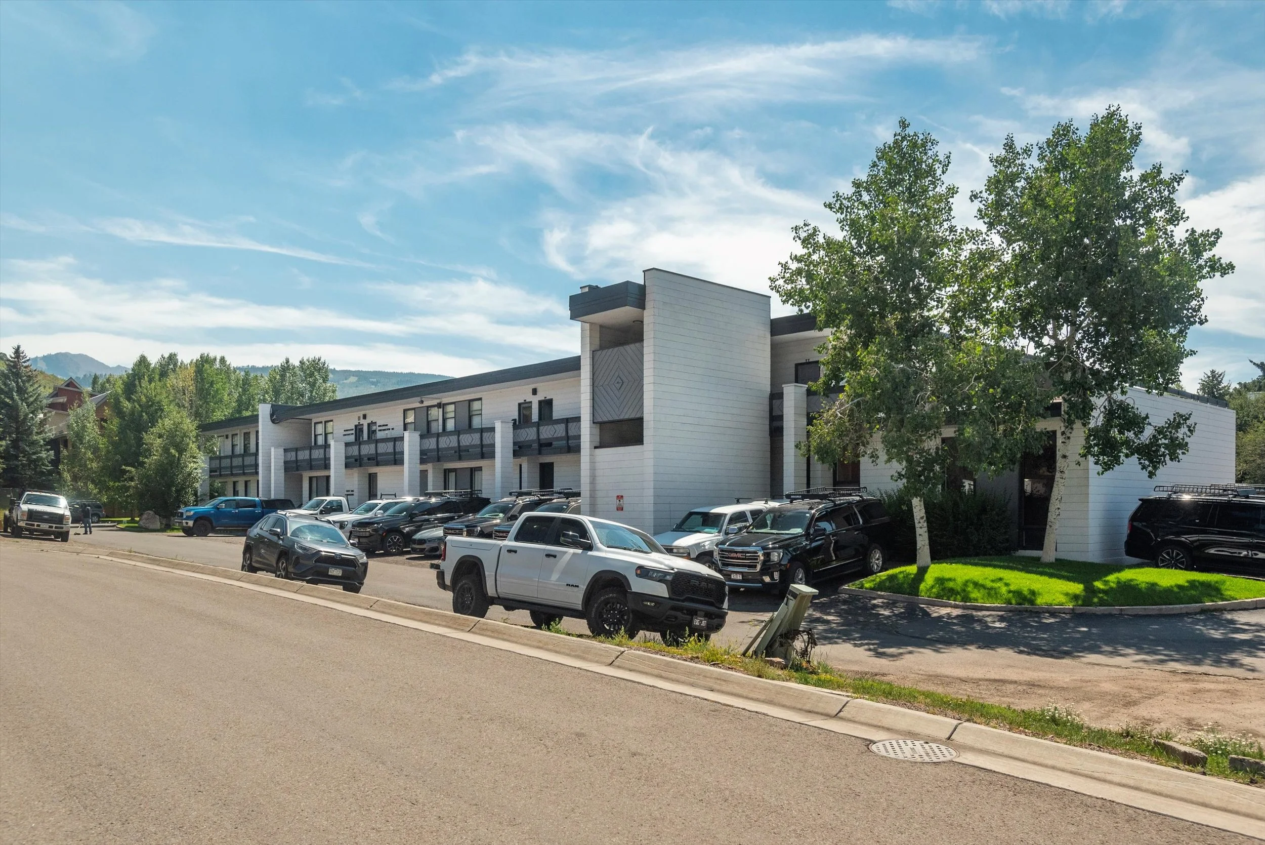  Aspen Airport Business Center 