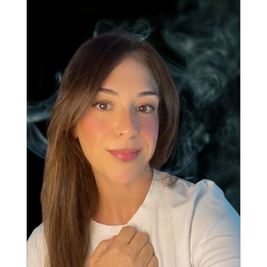 About Me | Discover & Engage with Summer Robert — Summer Robert