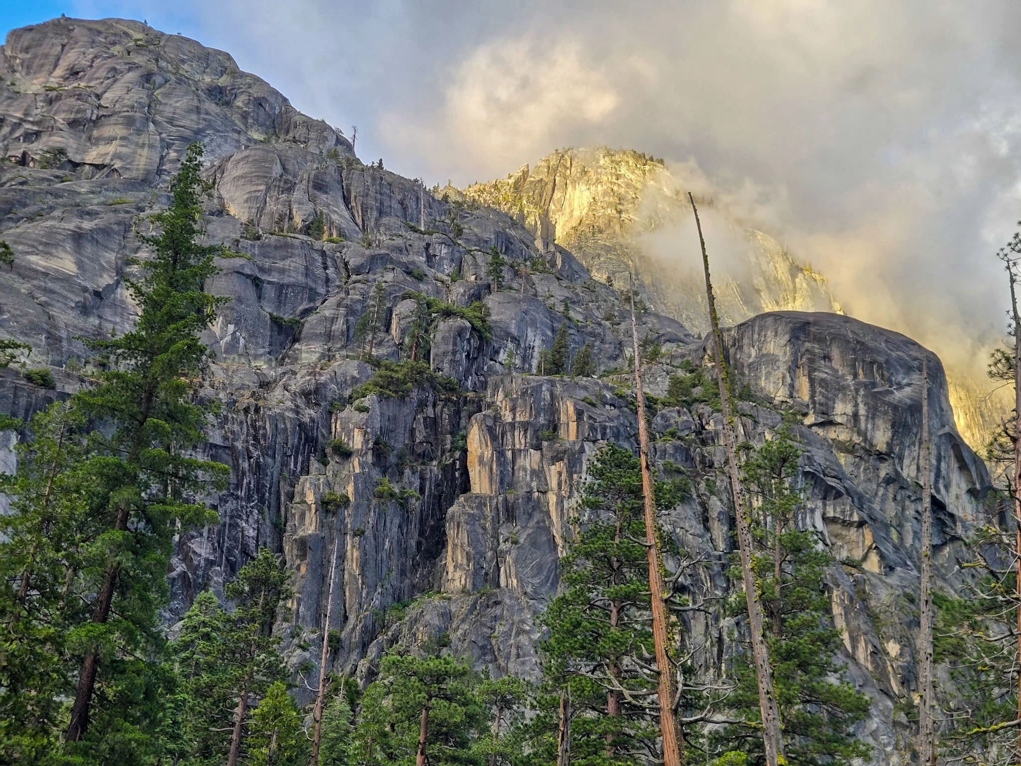 GC of T sunrise grantie wall.jpg