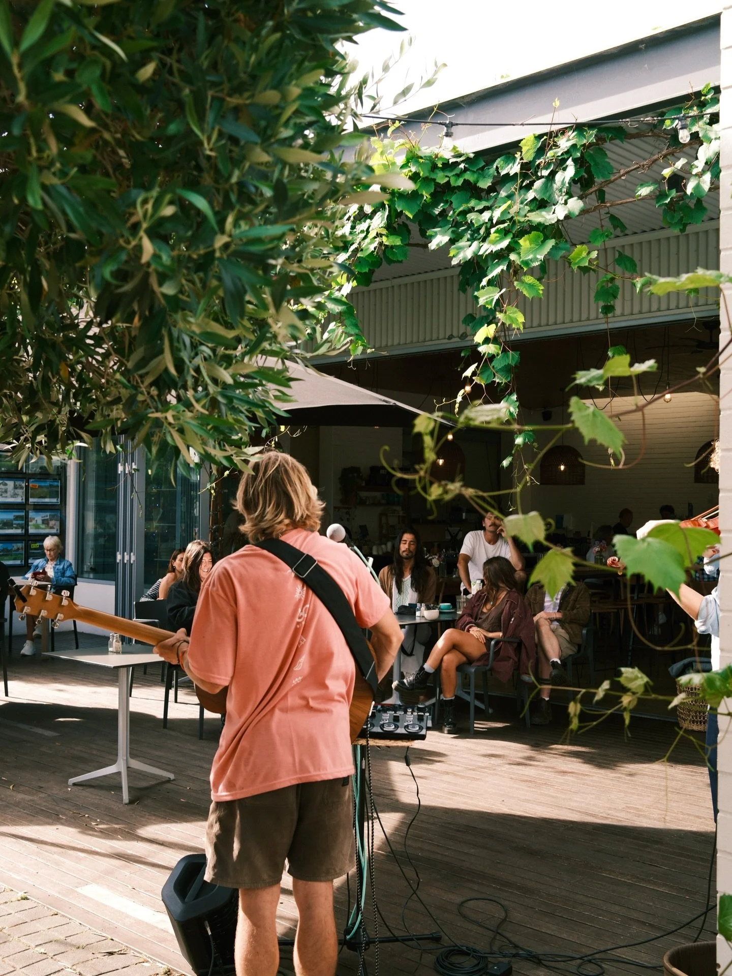 Two days, two artists, your weekend plans are sorted ~ 🌞

Live music this Saturday and Sunday &mdash; come catch the Sundown vibe &amp; relax on our outdoor terrace.🌿

Our Sundown Menu features locally-produced charcuterie boards, seasonal plates a