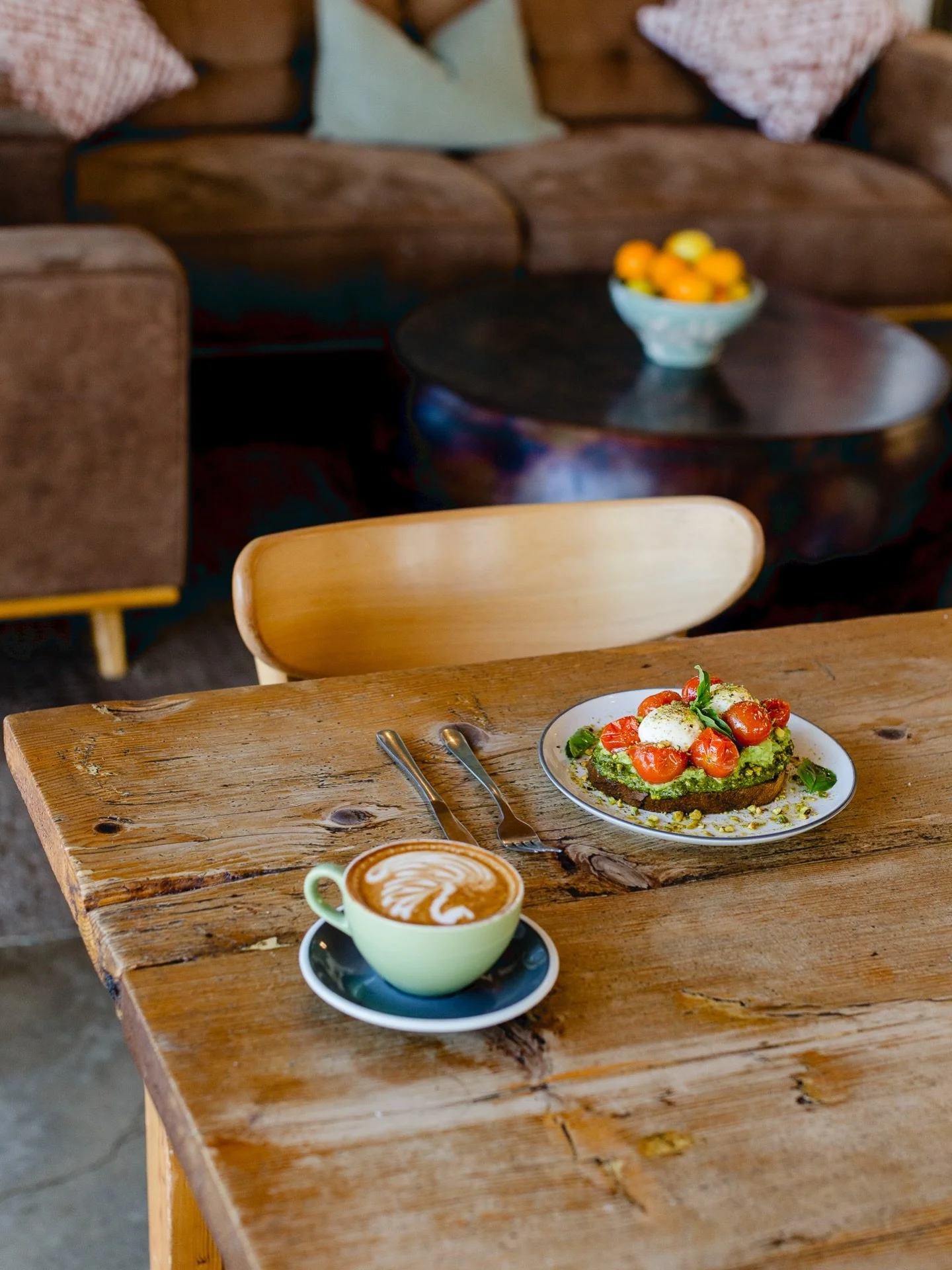 Rainy days after a long weekend call for good coffee &amp; smashed avo.☕️🥑

Slow mornings start here.✨
.
.
.
#MargaretRiverBrunch #MargsBrunch #MargaretRiverCafes #BestBrunchMargs #brunchspotsmargaretriver