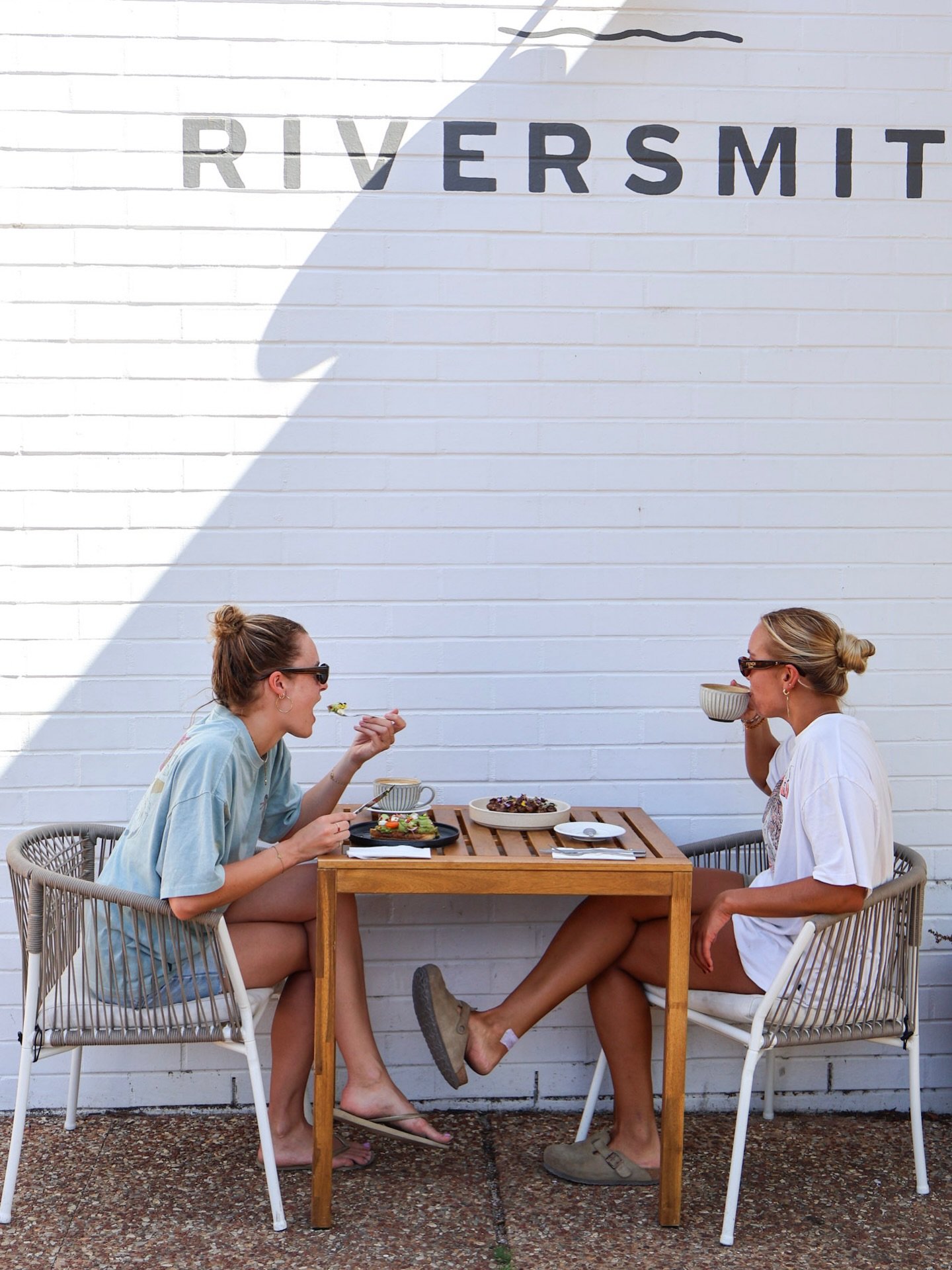 Margaret River mornings done right&hellip;🌞

Swing by Riversmith ~ we&rsquo;ve got you!
.
.
.
#MargaretRiverBrunch #MargsBrunch #MargaretRiverCafes #BestBrunchMargs #BrunchSpotsMargaretRiver