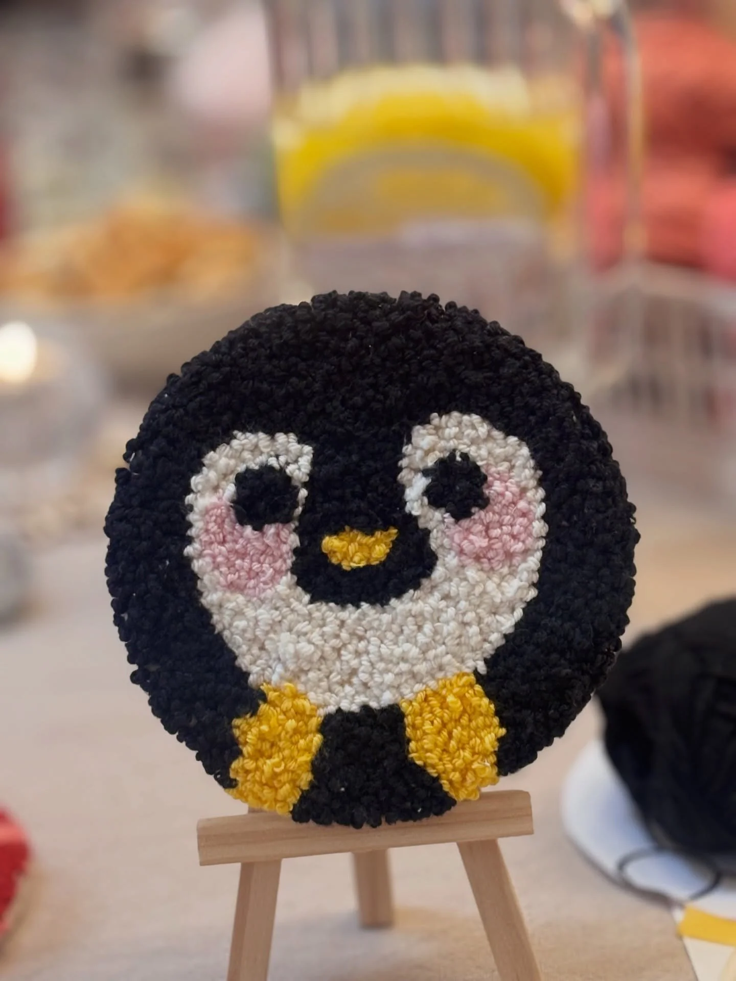 Wochen-Recap 💍🎀
Was diese Woche so los war bei uns: 

1. viele neue und cute Motive 🐧
2. Sonnestrahlen eingefangen 🪩
3. tolle Post erhalten 💌
4.Alles wieder an Ort und Stelle gebracht 💪🏻
5. Caros Samples bewundert ✨
6. Caro  bewundert ❤️
7. Hi