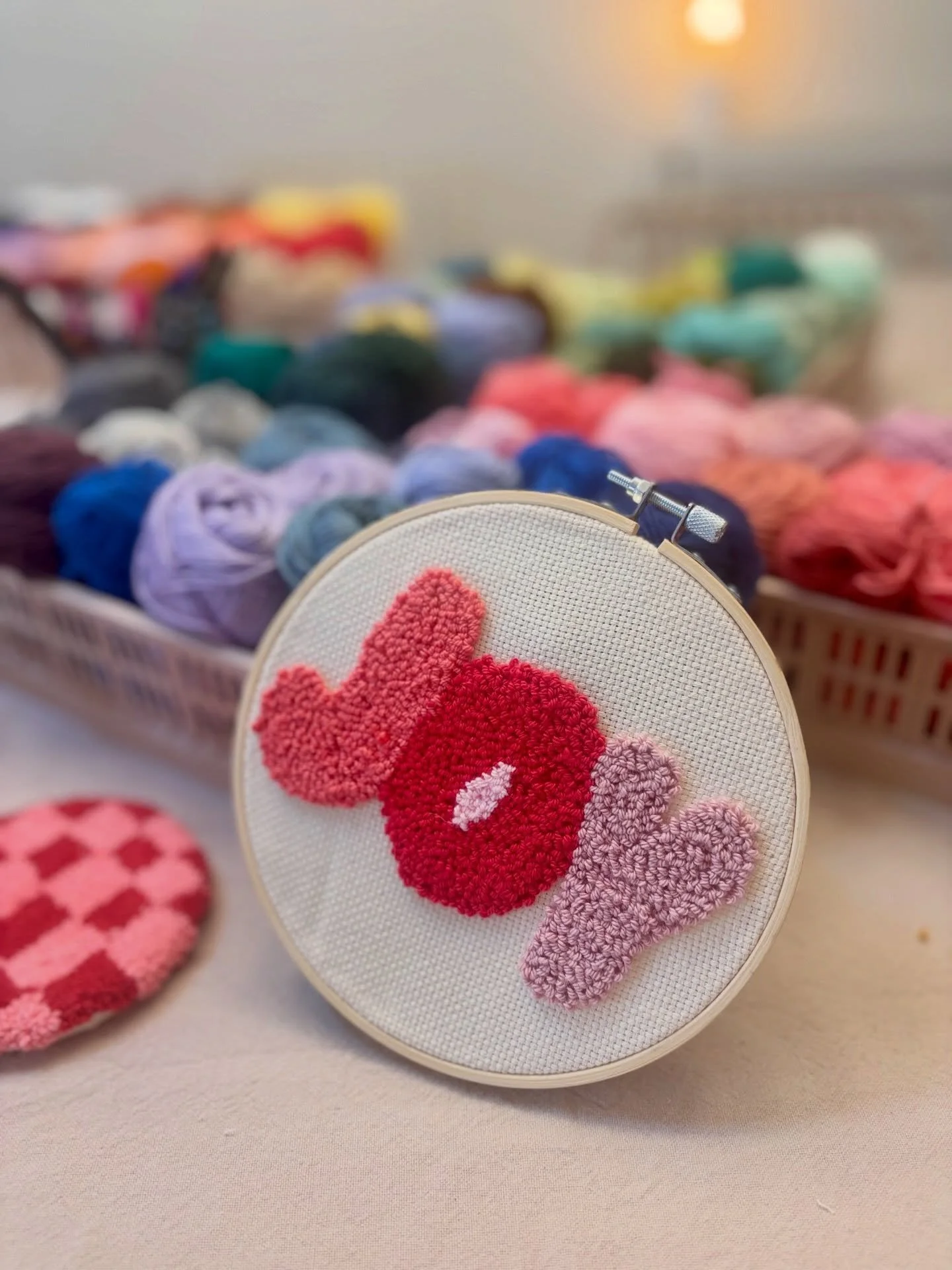 Wochen-Recap 💕✨☔️

Bei uns war einiges los und wir hatten viel am Schreibtisch zu tun. Wir sind diese Woche also kaum zum Fotografieren gekommen (oder haben es einfach vergessen), auch weil die Zeit mit euch so sch&ouml;n war. ❤️
N&auml;chste Woche 